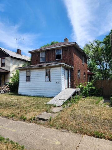 627 Tennessee Street, Gary, IN 46402