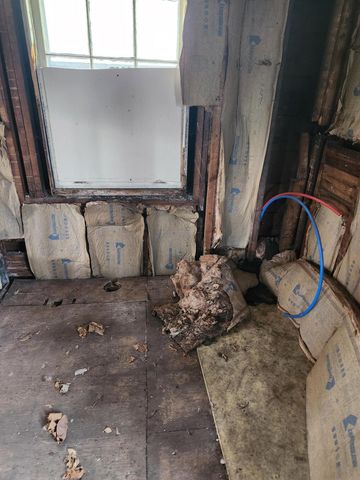 627 Tennessee Street, Gary, IN 46402