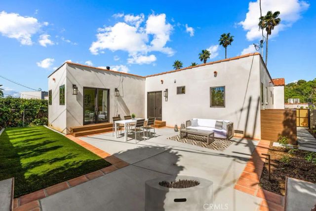 1565 Murray, Los Angeles, CA 90026