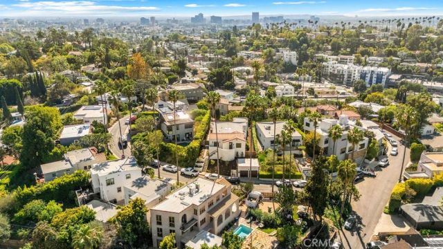 1565 Murray, Los Angeles, CA 90026