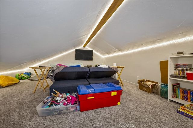 30949 Wild Oak, Running Springs, CA 92382