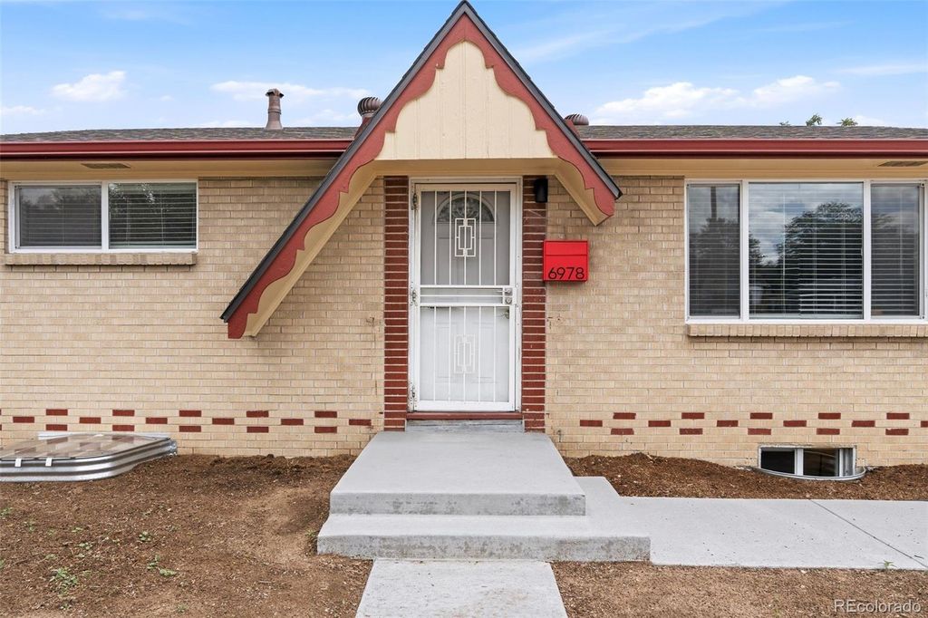 6978 Kidder Drive, Denver, CO 80221