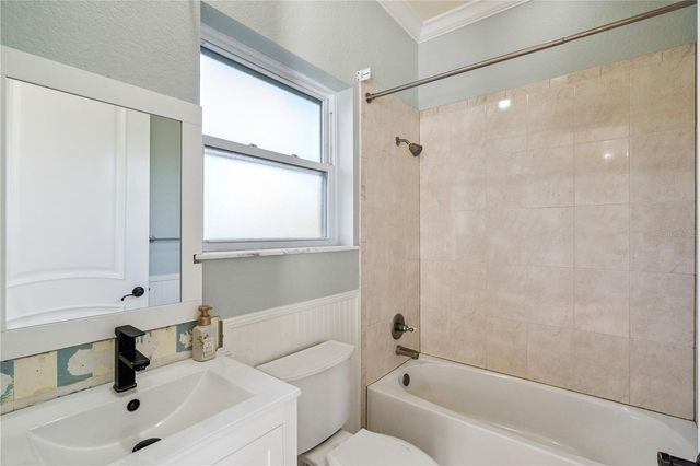 6358 OAK SHORE DRIVE, St Cloud, FL 34771