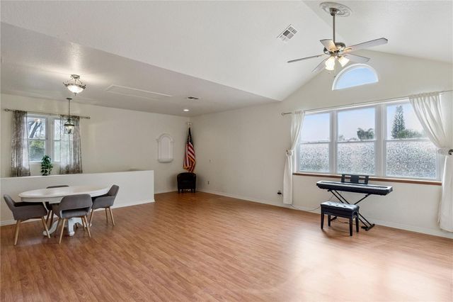 6358 OAK SHORE DRIVE, St Cloud, FL 34771