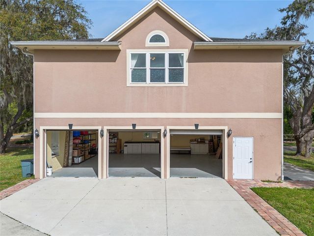 6358 OAK SHORE DRIVE, St Cloud, FL 34771