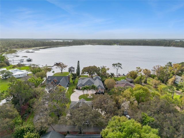 6358 OAK SHORE DRIVE, St Cloud, FL 34771