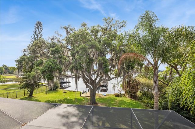 6358 OAK SHORE DRIVE, St Cloud, FL 34771