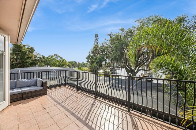 6358 OAK SHORE DRIVE, St Cloud, FL 34771