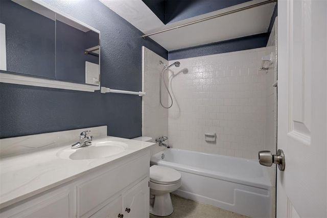 5013 Union Circle, Oklahoma City, OK 73135