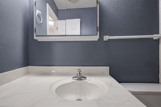 5013 Union Circle, Oklahoma City, OK 73135