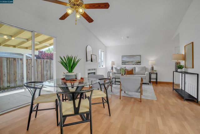 351 Filbert Ct, Oakley, CA 94561