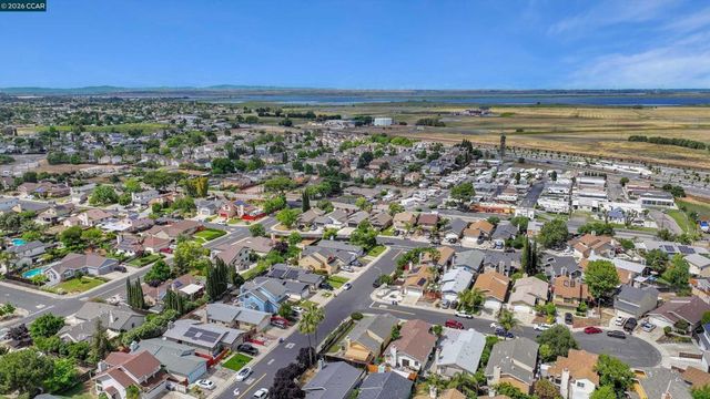 351 Filbert Ct, Oakley, CA 94561