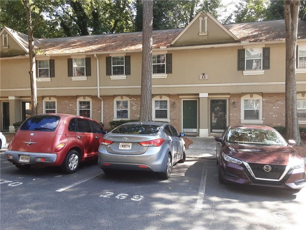 6900 Roswell Road O3, Atlanta, GA 30328