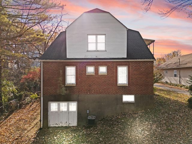 205 Clements Avenue, Somerset, KY 42501
