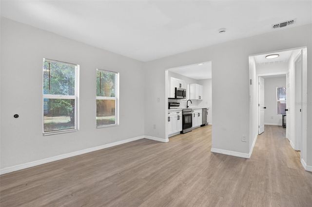 1717 18TH STREET S, St Petersburg, FL 33712