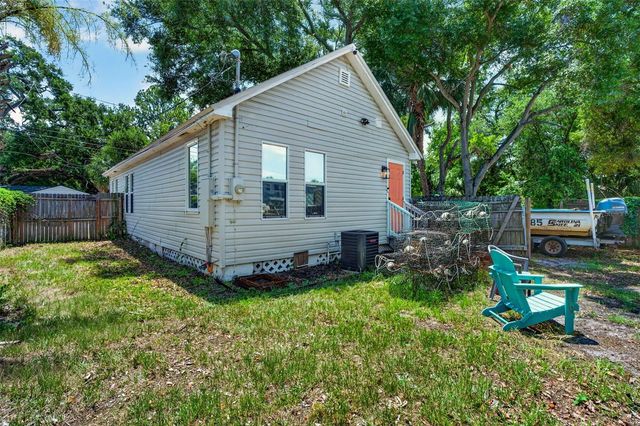 1717 18TH STREET S, St Petersburg, FL 33712