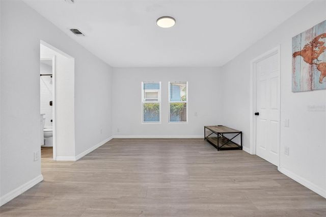 1717 18TH STREET S, St Petersburg, FL 33712