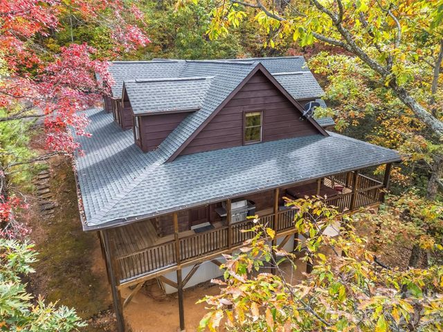 167 Mountain Vista Drive, Saluda, NC 28773