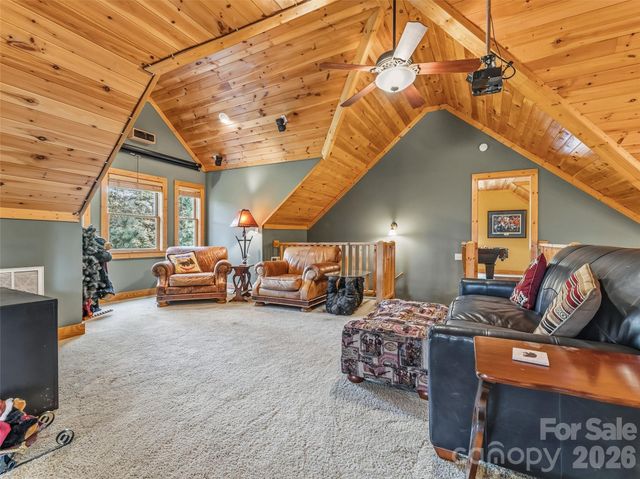 167 Mountain Vista Drive, Saluda, NC 28773