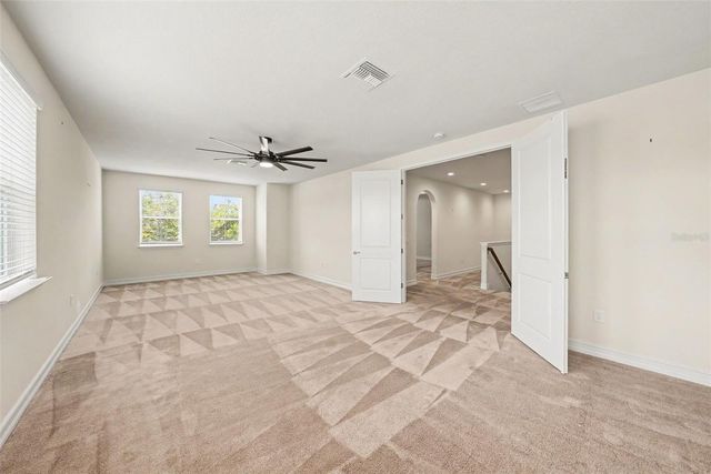 17823 DAISY FARM DRIVE, Lutz, FL 33559