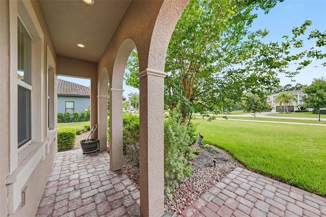 17823 DAISY FARM DRIVE, Lutz, FL 33559
