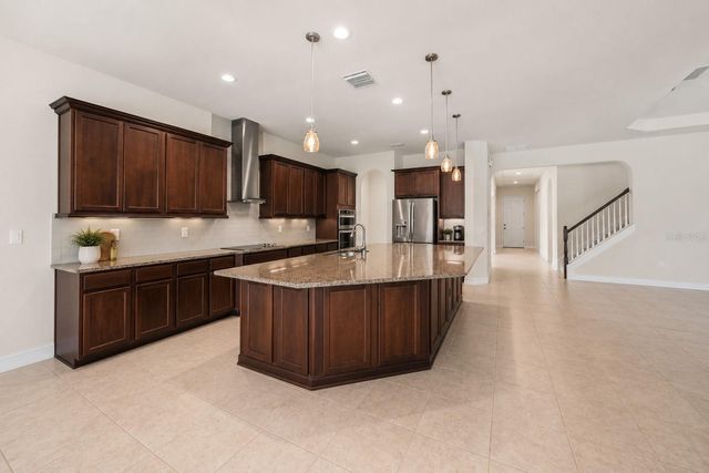 17823 DAISY FARM DRIVE, Lutz, FL 33559
