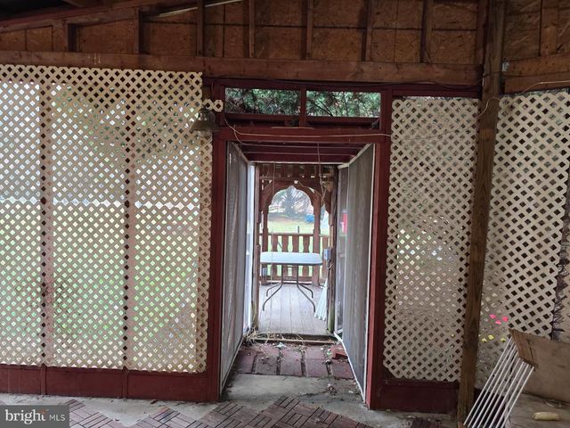 224 FREDERICKTOWNE DR, Stephens City, VA 22655