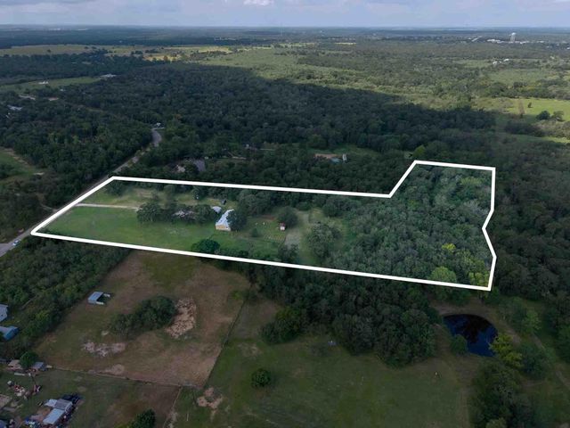 277 Mesquite DR, Cedar Creek, TX 78612