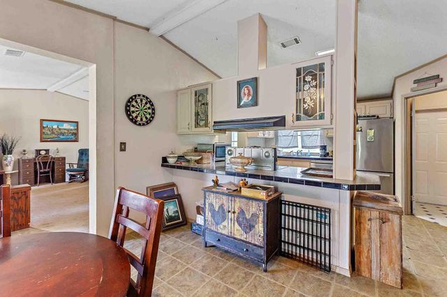 277 Mesquite DR, Cedar Creek, TX 78612