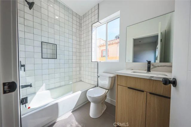 2012 Dunsmuir Avenue C, Los Angeles, CA 90016