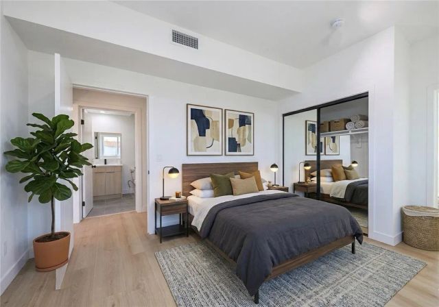 2012 Dunsmuir Avenue C, Los Angeles, CA 90016