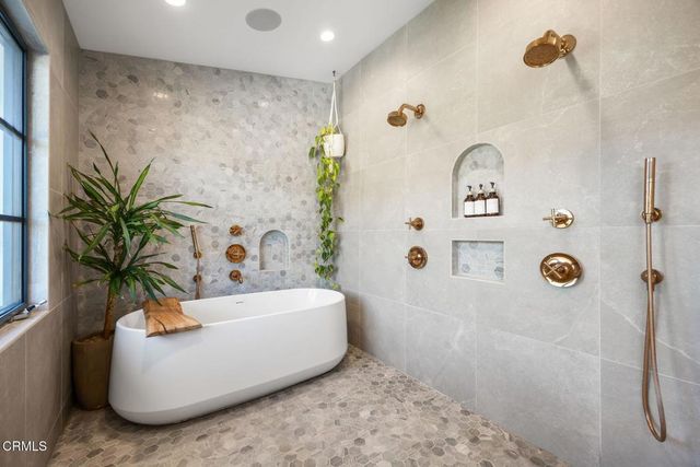 13202 Ojai Road, Santa Paula, CA 93060