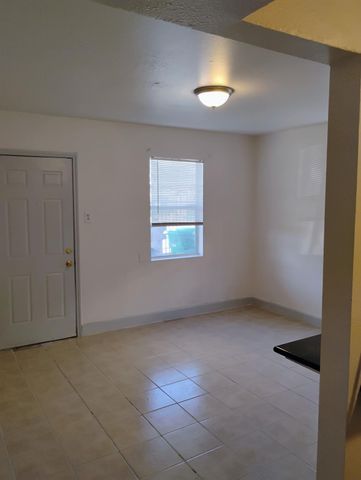 3002 Market Street 1, Houston, TX 77020