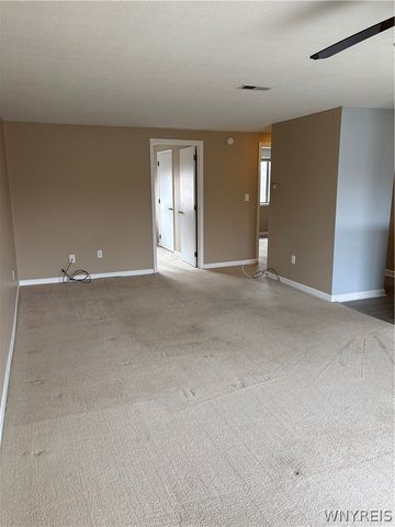 3948 Ridge Lea Road D, Amherst, NY 14228