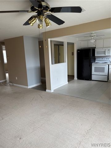 3948 Ridge Lea Road D, Amherst, NY 14228