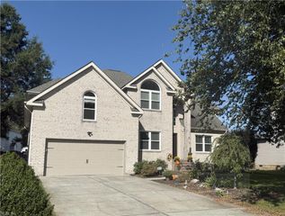1008 Broward WAY, Chesapeake, VA 23322