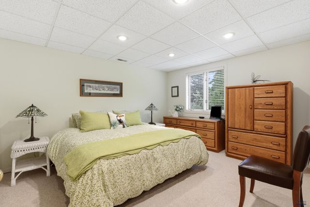 3300 SHERIDAN LAKE RD, Rapid City, SD 57702