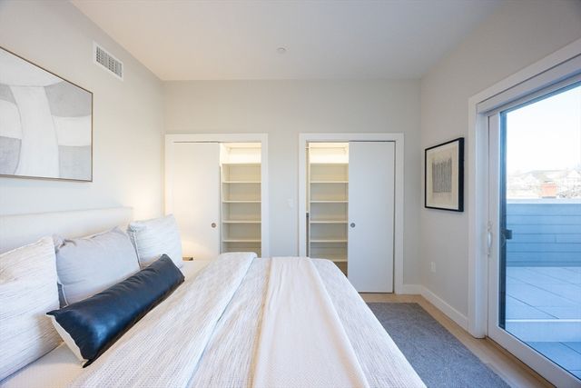 1 Loring Street 3, Somerville, MA 02143