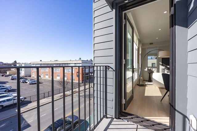 1 Loring Street 3, Somerville, MA 02143