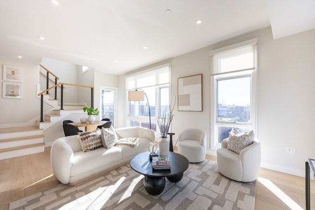 1 Loring Street 3, Somerville, MA 02143