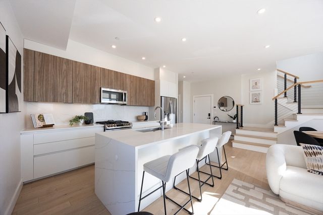 1 Loring Street 3, Somerville, MA 02143