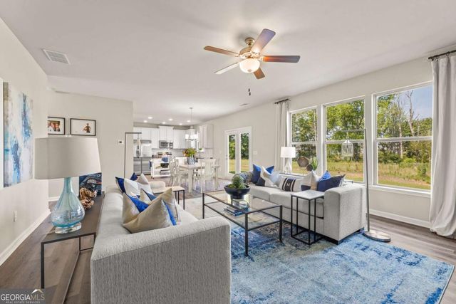 100 Bluefin Street, Adairsville, GA 30103