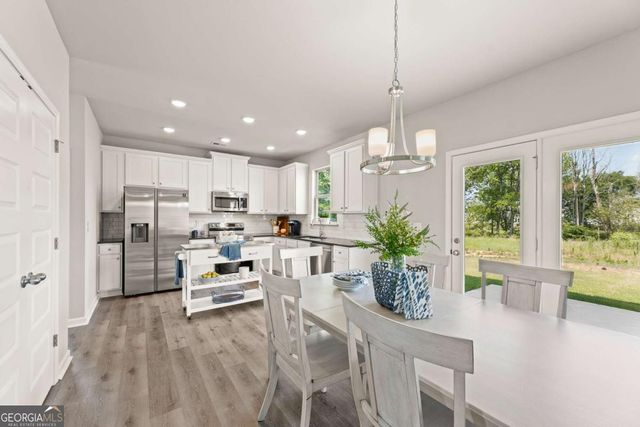 100 Bluefin Street, Adairsville, GA 30103