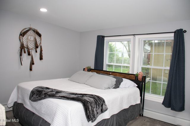 1862 8th Avenue, Watervliet, NY 12189