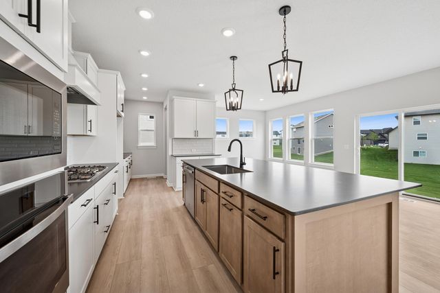 10577 Minnesota Lane N, Maple Grove, MN 55369