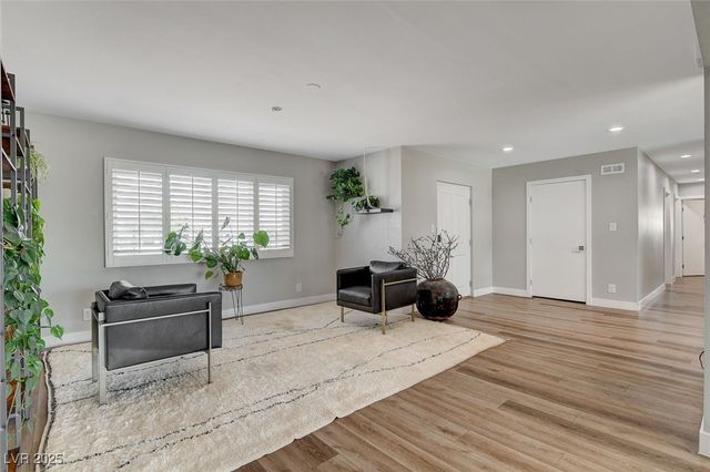 2711 Ashby Avenue, Las Vegas, NV 89102