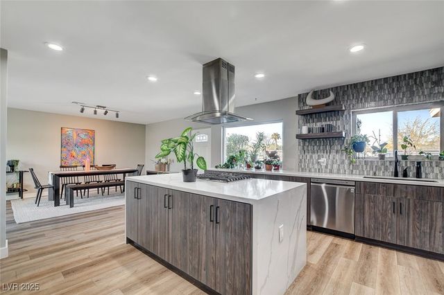 2711 Ashby Avenue, Las Vegas, NV 89102