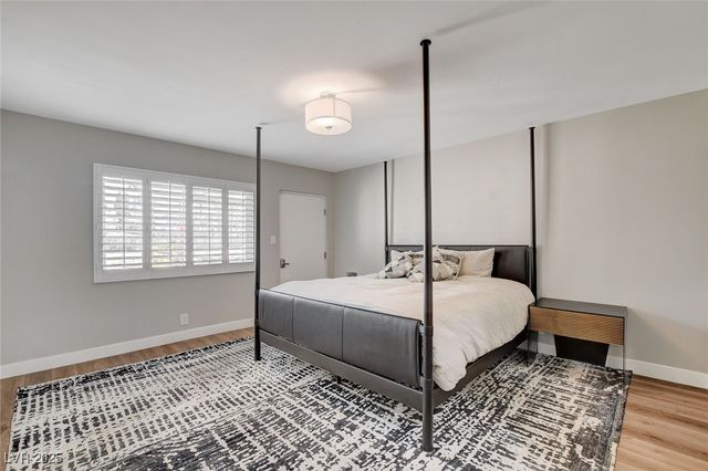 2711 Ashby Avenue, Las Vegas, NV 89102