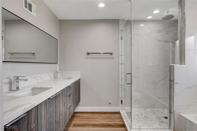 2711 Ashby Avenue, Las Vegas, NV 89102