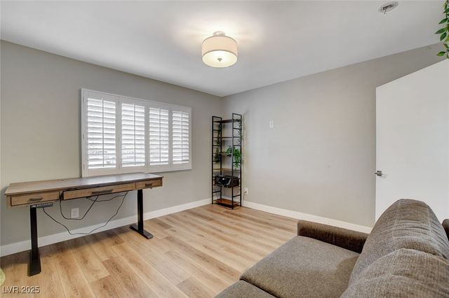 2711 Ashby Avenue, Las Vegas, NV 89102